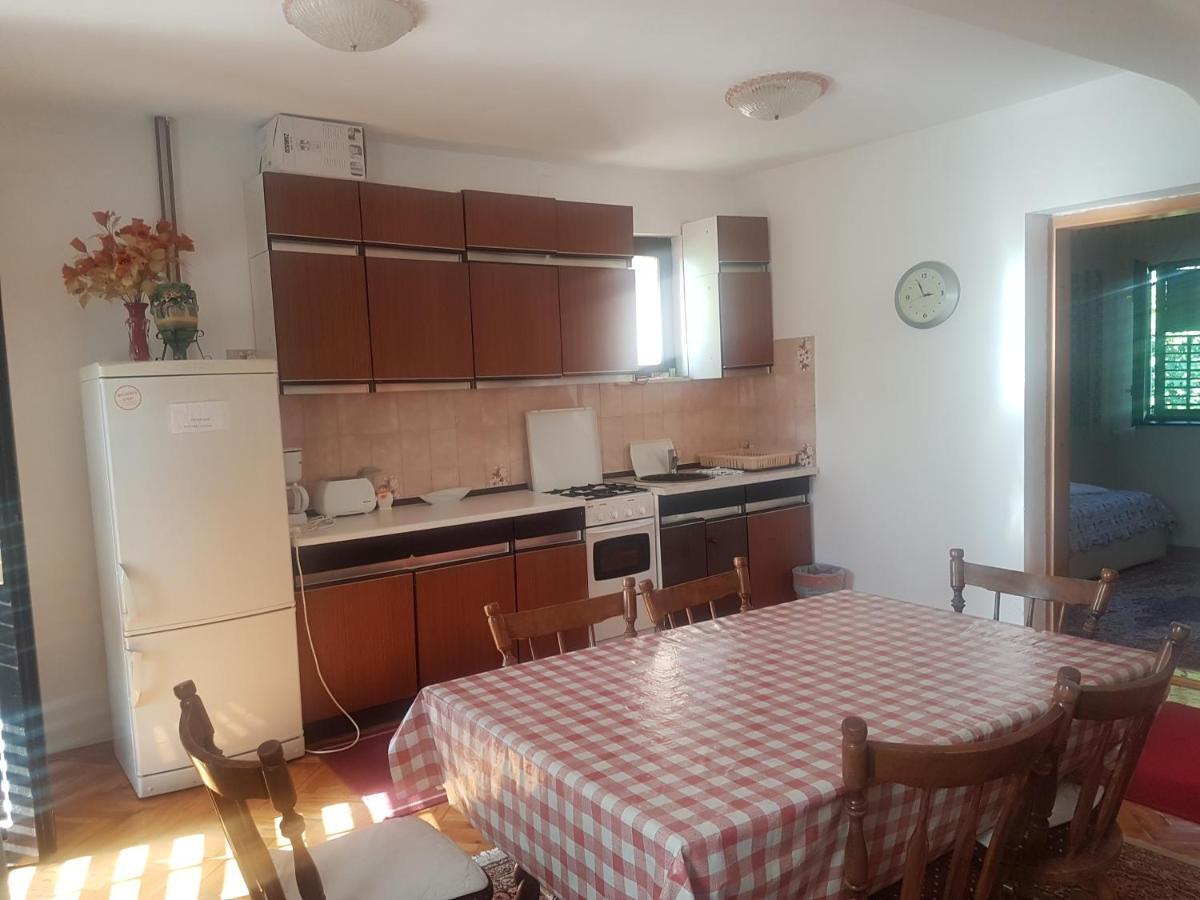 Villa Maja 奥米沙利 客房 照片